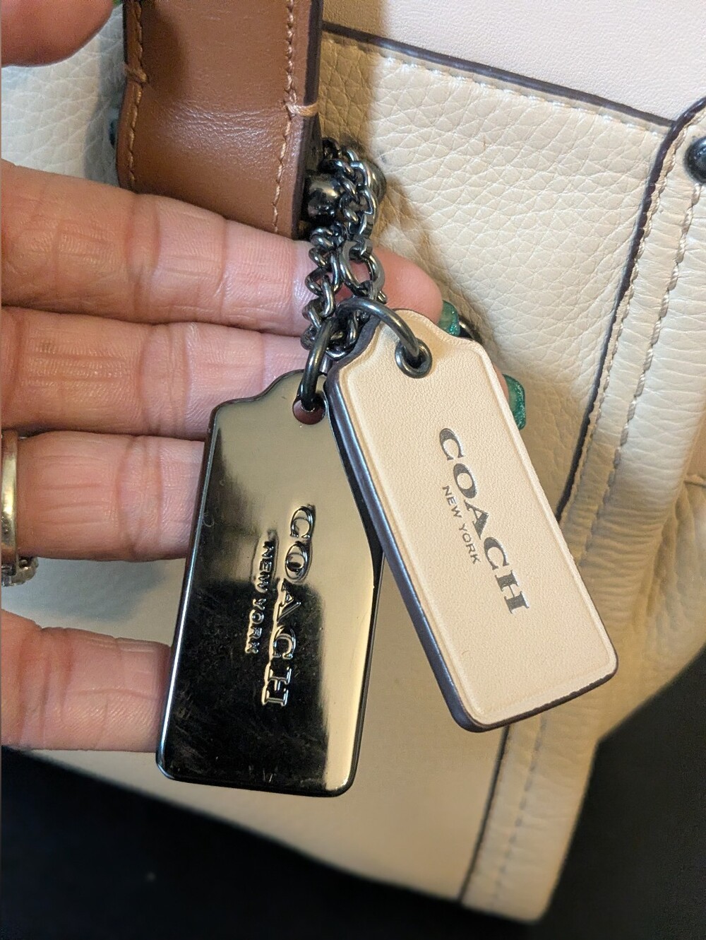 Coach Swagger Beige Satchel With Detachable Strap Two Hangtags Double Handles - Picture 7 of 16